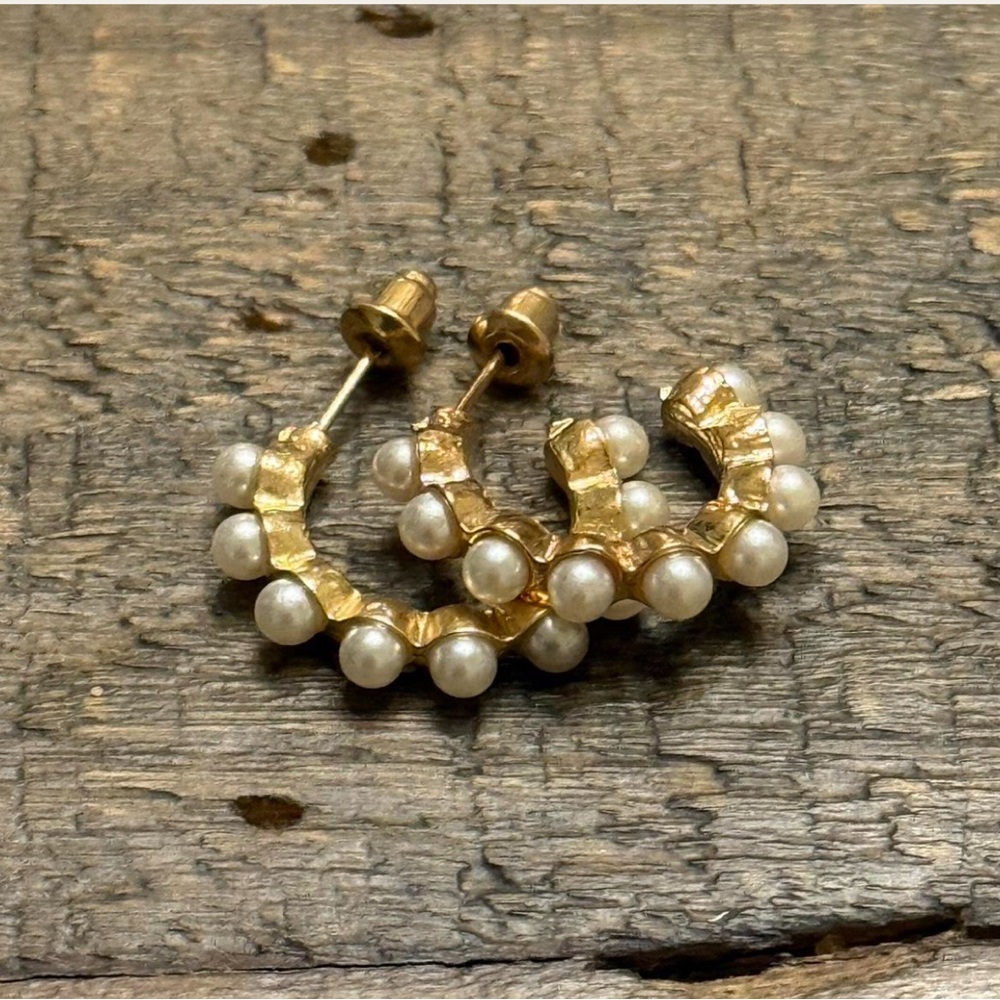 Pearl hoop earrings
